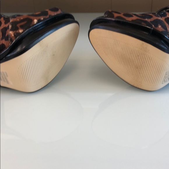 Michael Kors Elena Cross Strap Cheetah Heels Sz 8M - Picture 4 of 8